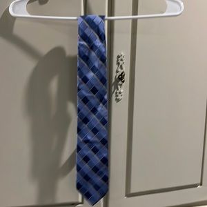 Blue/yellow tie. Worn several times. Listing #4212